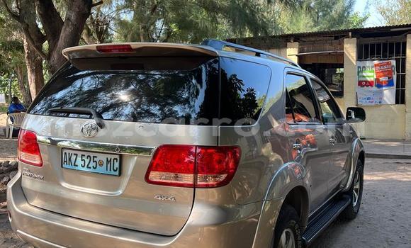 Buy Used Toyota Fortuner Brown Car in Maputo in Maputo Buy Used Toyota Fortuner Brown Car in Maputo in Maputo