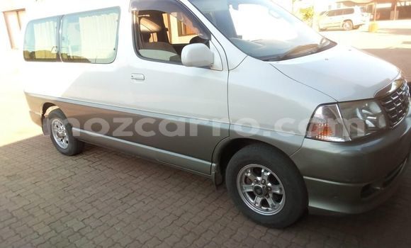 Comprar Usado Toyota Hiace Branco Carro em Maputo em Maputo Comprar Usado Toyota Hiace Branco Carro em Maputo em Maputo