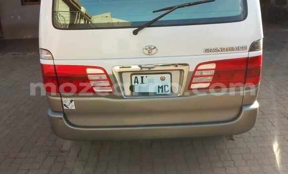Comprar Usado Toyota Hiace Branco Carro em Maputo em Maputo Comprar Usado Toyota Hiace Branco Carro em Maputo em Maputo