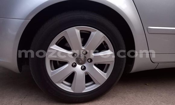 Comprar Usado Audi A4 Prata Carro em Maputo em Maputo Comprar Usado Audi A4 Prata Carro em Maputo em Maputo