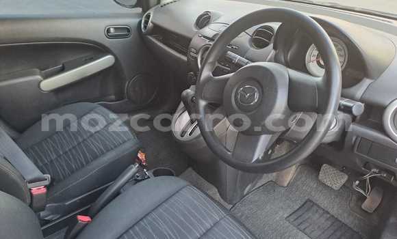 Nunua Ilio tumika Mazda Demio Bluu Gari ndani ya Maputo nchini Maputo Nunua Ilio tumika Mazda Demio Bluu Gari ndani ya Maputo nchini Maputo
