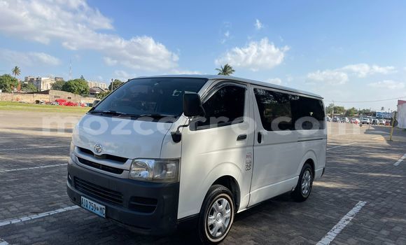 Comprar Usado Toyota Hiace Branco Carro em Maputo em Maputo Comprar Usado Toyota Hiace Branco Carro em Maputo em Maputo