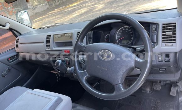 Comprar Usado Toyota Hiace Branco Carro em Maputo em Maputo Comprar Usado Toyota Hiace Branco Carro em Maputo em Maputo