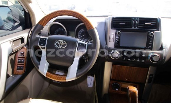 Comprar Importar Toyota Prado Branco Carro em Import - Dubai em Cabo Delgado Comprar Importar Toyota Prado Branco Carro em Import - Dubai em Cabo Delgado