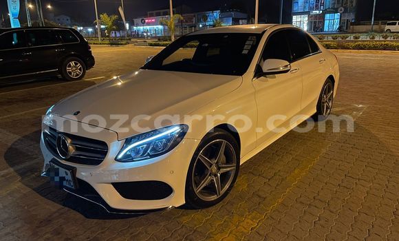Nunua Ilio tumika MercedesโBenz C-Class Nyeupe Gari ndani ya Maputo nchini Maputo Nunua Ilio tumika MercedesโBenz C-Class Nyeupe Gari ndani ya Maputo nchini Maputo