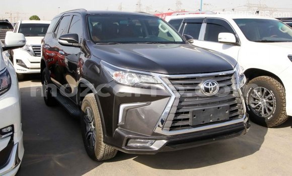 Comprar Importar Toyota Fortuner De outros Carro em Import - Dubai em Cabo Delgado Comprar Importar Toyota Fortuner De outros Carro em Import - Dubai em Cabo Delgado