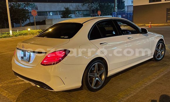 Nunua Ilio tumika MercedesโBenz C-Class Nyeupe Gari ndani ya Maputo nchini Maputo Nunua Ilio tumika MercedesโBenz C-Class Nyeupe Gari ndani ya Maputo nchini Maputo