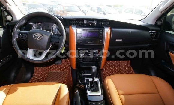 Comprar Importar Toyota Fortuner De outros Carro em Import - Dubai em Cabo Delgado Comprar Importar Toyota Fortuner De outros Carro em Import - Dubai em Cabo Delgado