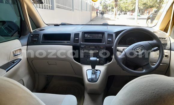 Nunua Ilio tumika Toyota Spacio Bluu Gari ndani ya Maputo nchini Maputo Nunua Ilio tumika Toyota Spacio Bluu Gari ndani ya Maputo nchini Maputo