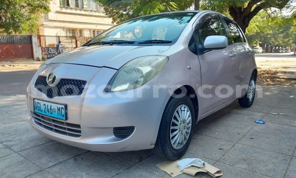 Comprar Usado Toyota Vitz Prata Carro em Maputo em Maputo Comprar Usado Toyota Vitz Prata Carro em Maputo em Maputo