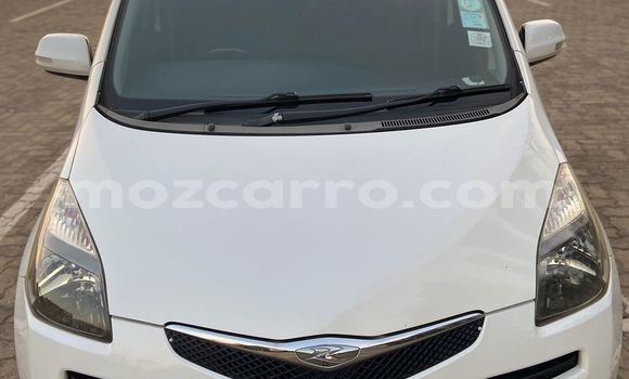 Comprar Usado Toyota Ractis Branco Carro em Maputo em Maputo Comprar Usado Toyota Ractis Branco Carro em Maputo em Maputo