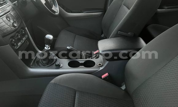 Buy Used Mazda BT-50 White Car in Maputo in Maputo Buy Used Mazda BT-50 White Car in Maputo in Maputo