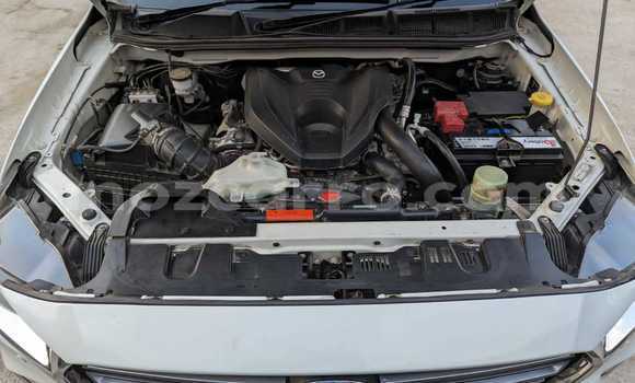 Tenga Tsaru Mazda BT-50 Chena Mota in Maputo in Maputo Tenga Tsaru Mazda BT-50 Chena Mota in Maputo in Maputo