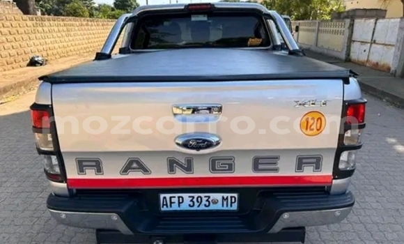 Tenga Tsaru Ford Ranger Zvimwe Mota in Maputo in Maputo Tenga Tsaru Ford Ranger Zvimwe Mota in Maputo in Maputo