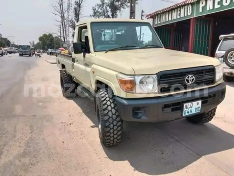 Big with watermark toyota land cruiser maputo maputo 16092