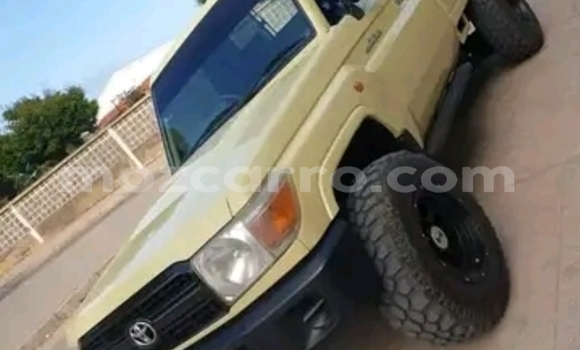 Nunua Ilio tumika Toyota Land Cruiser Beige Gari ndani ya Maputo nchini Maputo Nunua Ilio tumika Toyota Land Cruiser Beige Gari ndani ya Maputo nchini Maputo