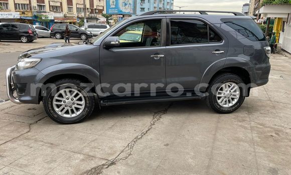 Comprar Usado Toyota Fortuner Prata Carro em Maputo em Maputo Comprar Usado Toyota Fortuner Prata Carro em Maputo em Maputo