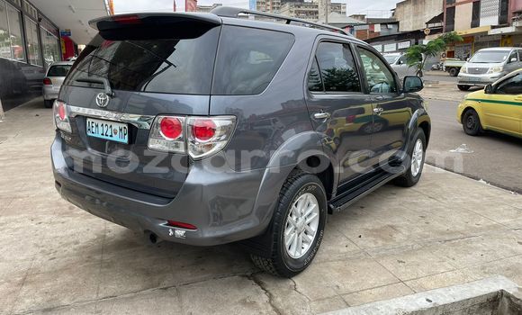 Comprar Usado Toyota Fortuner Prata Carro em Maputo em Maputo Comprar Usado Toyota Fortuner Prata Carro em Maputo em Maputo