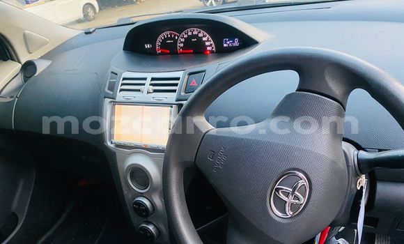 Tenga Tsaru Toyota Vitz Bhuruu Mota in Maputo in Maputo Tenga Tsaru Toyota Vitz Bhuruu Mota in Maputo in Maputo