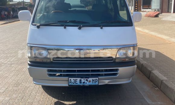 Nunua Ilio tumika Toyota Hiace Nyingine Gari ndani ya Maputo nchini Maputo Nunua Ilio tumika Toyota Hiace Nyingine Gari ndani ya Maputo nchini Maputo