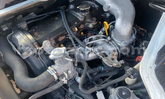 Nunua Ilio tumika Toyota Hiace Nyingine Gari ndani ya Maputo nchini Maputo Nunua Ilio tumika Toyota Hiace Nyingine Gari ndani ya Maputo nchini Maputo