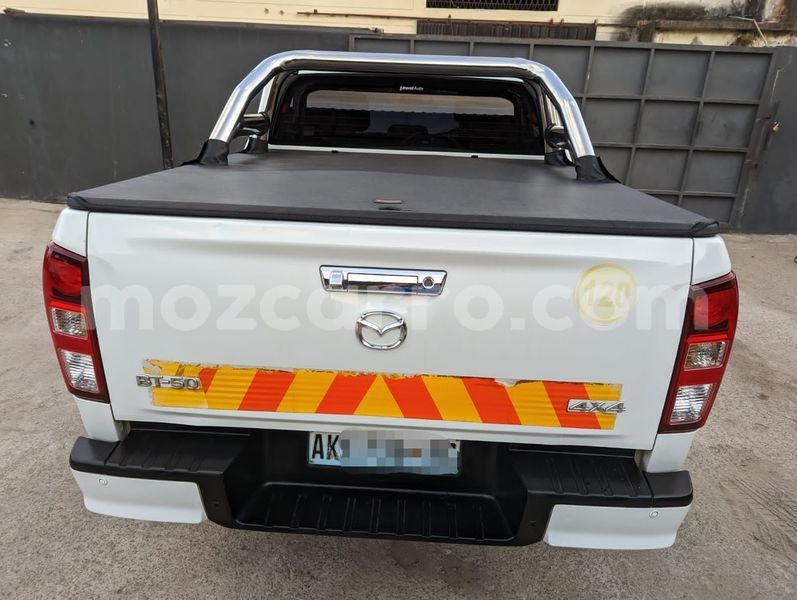 Big with watermark mazda bt 50 maputo maputo 16105