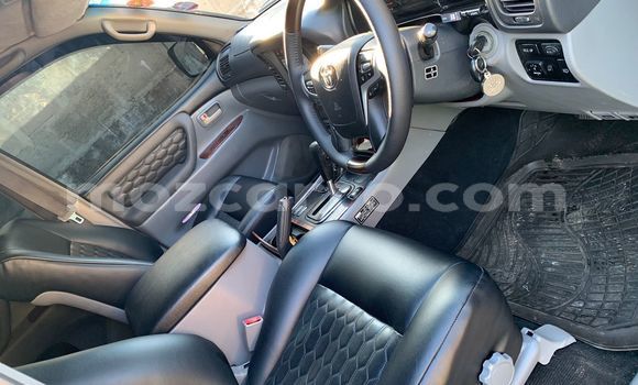 Tenga Tsaru Toyota Land Cruiser Prado Chena Mota in Maputo in Maputo Tenga Tsaru Toyota Land Cruiser Prado Chena Mota in Maputo in Maputo