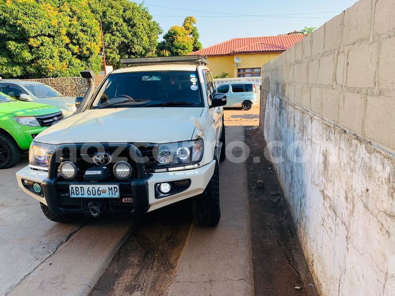 Big with watermark toyota land cruiser prado maputo maputo 16106