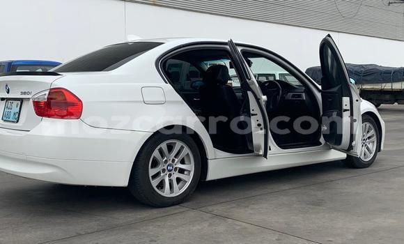 Nunua Ilio tumika BMW 3-Series Nyeupe Gari ndani ya Maputo nchini Maputo Nunua Ilio tumika BMW 3-Series Nyeupe Gari ndani ya Maputo nchini Maputo