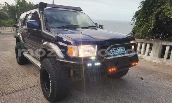 Comprar Usado Toyota Surf Azul Carro em Maputo em Maputo