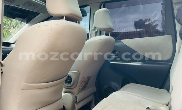 Comprar Usado Toyota Ractis De outros Carro em Maputo em Maputo Comprar Usado Toyota Ractis De outros Carro em Maputo em Maputo