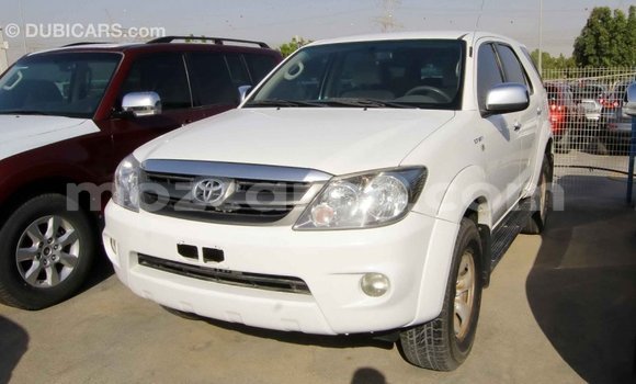 Tenga Imported Toyota Fortuner Chena Mota in Import - Dubai in Cabo Delgado Tenga Imported Toyota Fortuner Chena Mota in Import - Dubai in Cabo Delgado