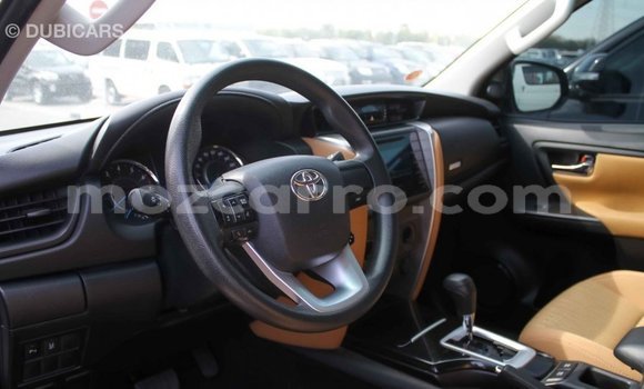 Comprar Importar Toyota Fortuner Branco Carro em Import - Dubai em Cabo Delgado Comprar Importar Toyota Fortuner Branco Carro em Import - Dubai em Cabo Delgado