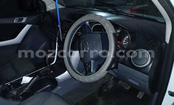 Nunua Ilio tumika Mazda BT-50 Nyeupe Gari ndani ya Maputo nchini Maputo Nunua Ilio tumika Mazda BT-50 Nyeupe Gari ndani ya Maputo nchini Maputo