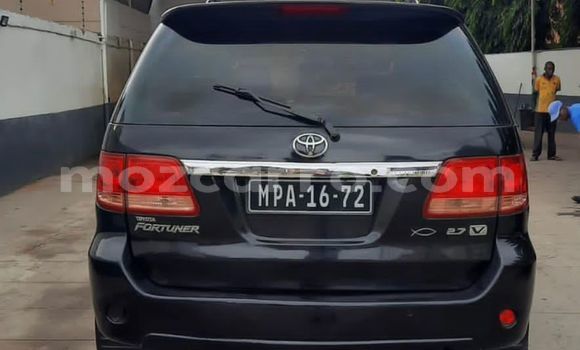 Nunua Ilio tumika Toyota Fortuner Nyeusi Gari ndani ya Maputo nchini Maputo Nunua Ilio tumika Toyota Fortuner Nyeusi Gari ndani ya Maputo nchini Maputo