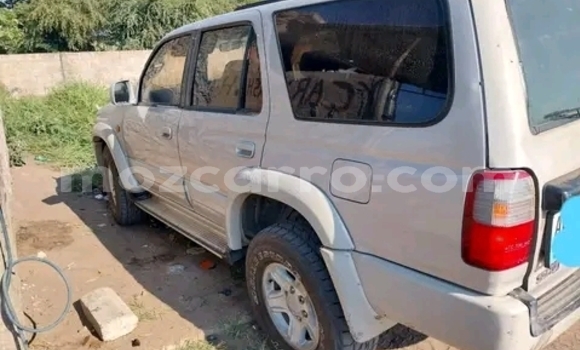 Nunua Ilio tumika Toyota Hilux Surf Nyingine Gari ndani ya Maputo nchini Maputo Nunua Ilio tumika Toyota Hilux Surf Nyingine Gari ndani ya Maputo nchini Maputo