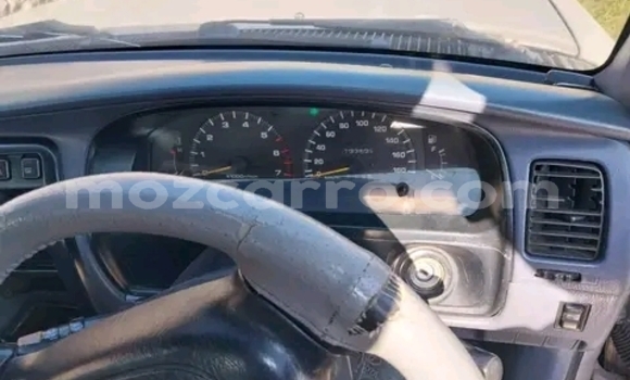 Nunua Ilio tumika Toyota Hilux Surf Nyingine Gari ndani ya Maputo nchini Maputo Nunua Ilio tumika Toyota Hilux Surf Nyingine Gari ndani ya Maputo nchini Maputo