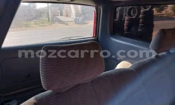 Nunua Ilio tumika Toyota Hilux Surf Nyingine Gari ndani ya Maputo nchini Maputo Nunua Ilio tumika Toyota Hilux Surf Nyingine Gari ndani ya Maputo nchini Maputo