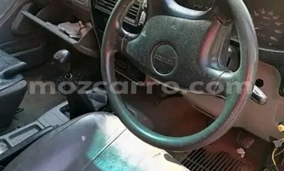 Nunua Ilio tumika Isuzu KB Brown Gari ndani ya Maputo nchini Maputo Nunua Ilio tumika Isuzu KB Brown Gari ndani ya Maputo nchini Maputo