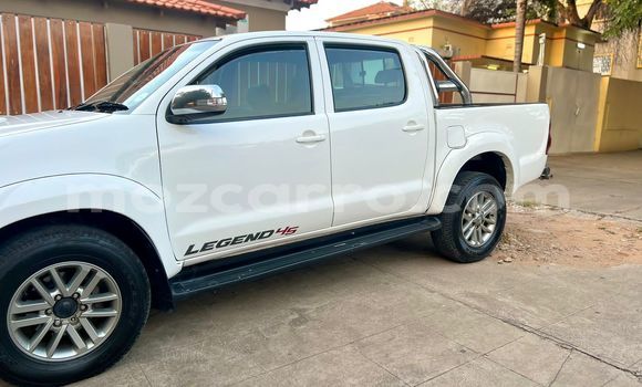 Buy Used Toyota Hilux White Car in Maputo in Maputo Buy Used Toyota Hilux White Car in Maputo in Maputo