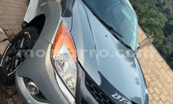 Buy Used Mazda BT-50 Green Car in Maputo in Maputo Buy Used Mazda BT-50 Green Car in Maputo in Maputo