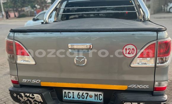Buy Used Mazda BT-50 Green Car in Maputo in Maputo Buy Used Mazda BT-50 Green Car in Maputo in Maputo