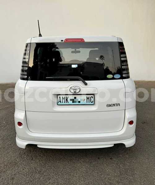 Big with watermark toyota sienta maputo maputo 16200