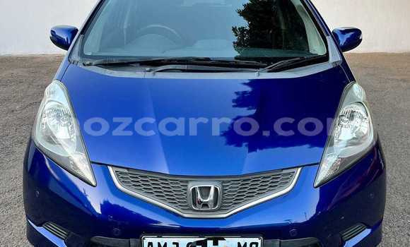 Comprar Usado Honda Fit Azul Carro em Maputo em Maputo