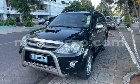 Buy Used Toyota Fortuner Black Car in Maputo in Maputo Buy Used Toyota Fortuner Black Car in Maputo in Maputo