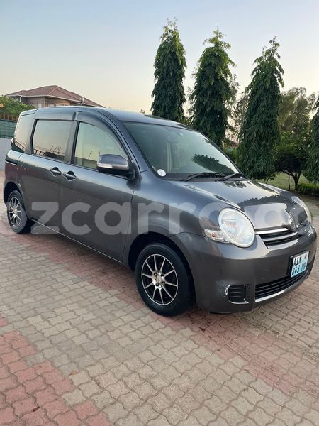 Big with watermark toyota sienta maputo maputo 16220