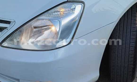 Nunua Ilio tumika Toyota Allion Nyeupe Gari ndani ya Maputo nchini Maputo Nunua Ilio tumika Toyota Allion Nyeupe Gari ndani ya Maputo nchini Maputo