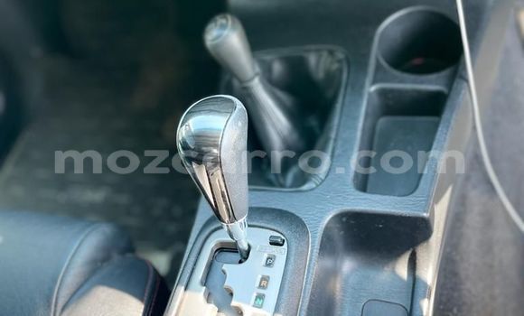 Buy Used Toyota Hilux White Car in Maputo in Maputo Buy Used Toyota Hilux White Car in Maputo in Maputo