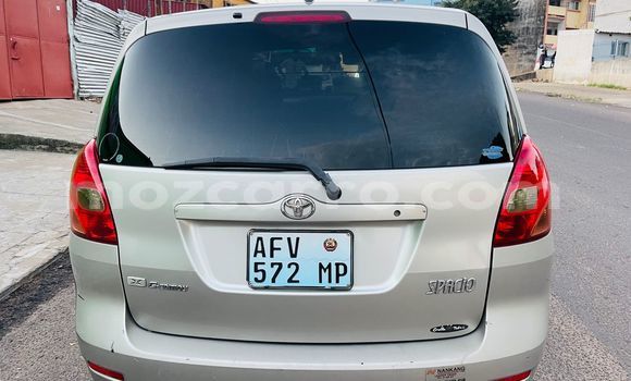 Buy Used Toyota Spacio Silver Car in Maputo in Maputo Buy Used Toyota Spacio Silver Car in Maputo in Maputo