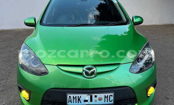 Comprar Usado Mazda Demio Verde Carro em Maputo em Maputo Comprar Usado Mazda Demio Verde Carro em Maputo em Maputo